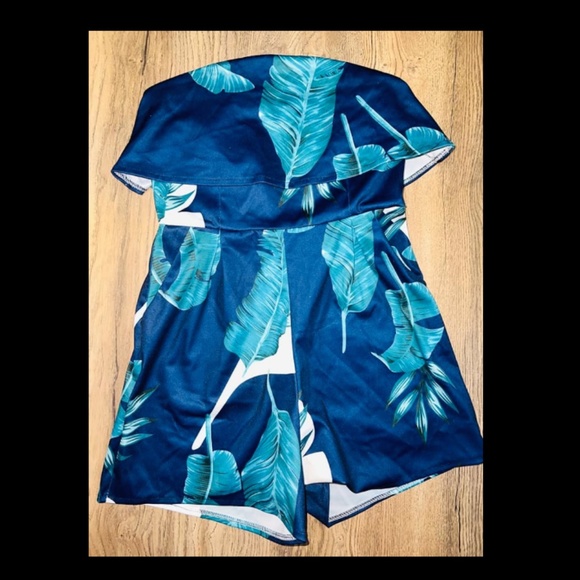 tropical palm Leaf strapless Romper with Pockets Size s - Picture 1 of 2